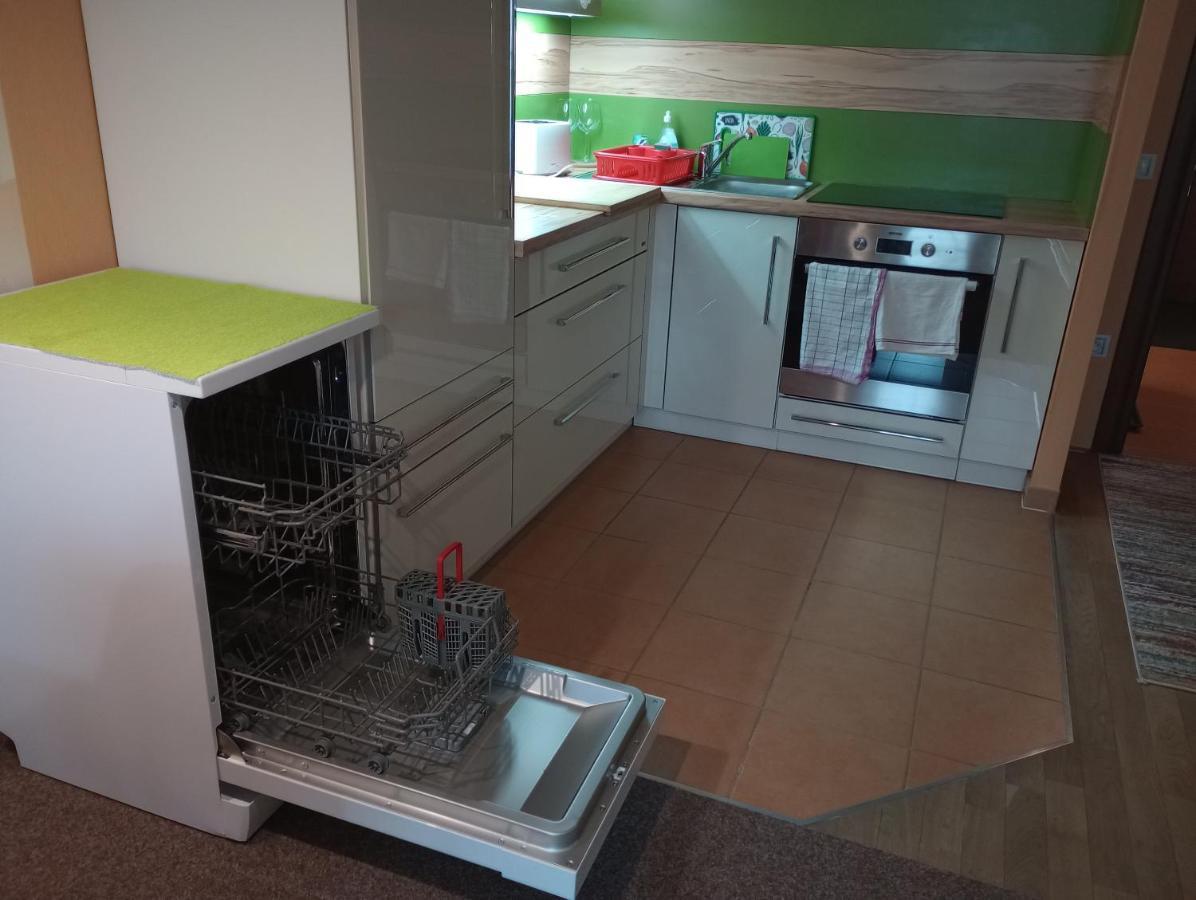 Apartman Rezidence Certovka 2121 Free Parking Garage Karlovy Vary Exterior foto
